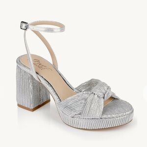 Badgley Mischka Silver Bow Heels